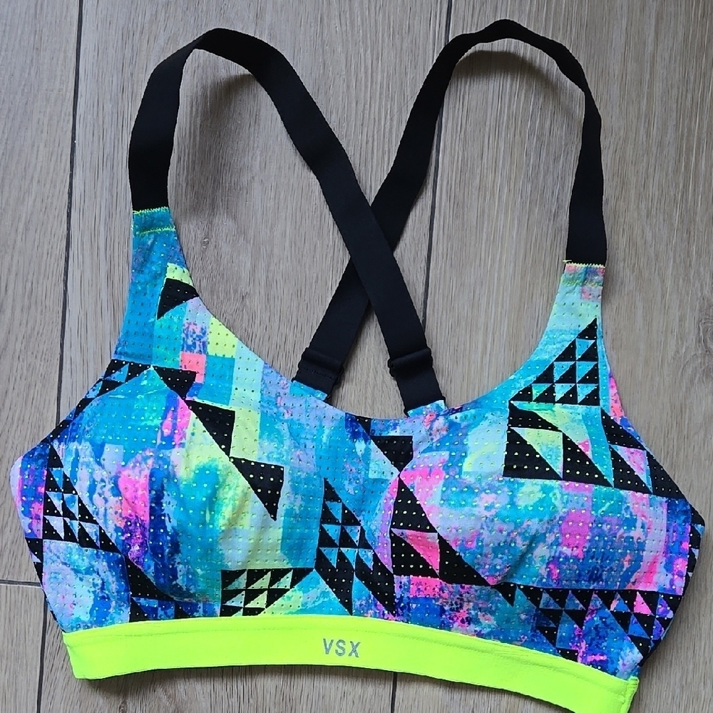 VSX Colorful Sports Bra size 32C